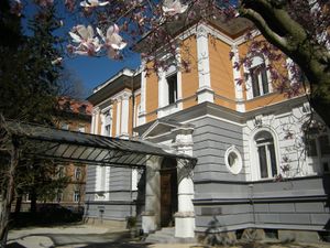The back entrance of the Gustav Schermbaum's neo-renaissance villa, now housing the <!--LINK'" 0:87-->