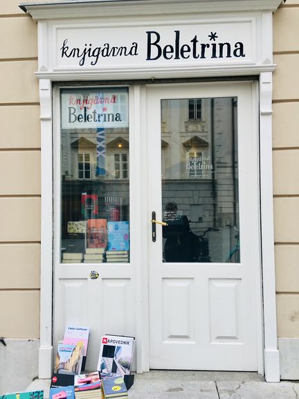 The entrance to Beletrina Bookshop.