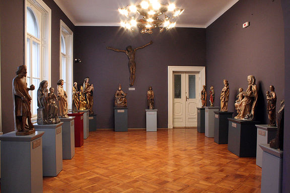 The old set up of the Middle Ages permanent collection of the National Gallery of Slovenia in 2006. The collection was set up anew in 2013 and 2016.