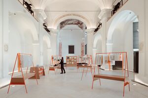 <i>Illustration Corner</i>, mobile exhibition by <!--LINK'" 0:385-->