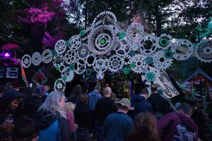 Carefully designed Cage Stage, Drops Festival 2019