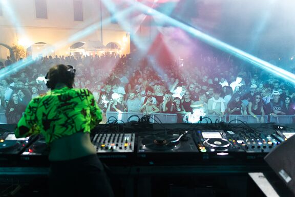 Diskoloka and DJ Dr. Rubinstein, Pisana Loka Festival 2023. Author: Anja Strojan