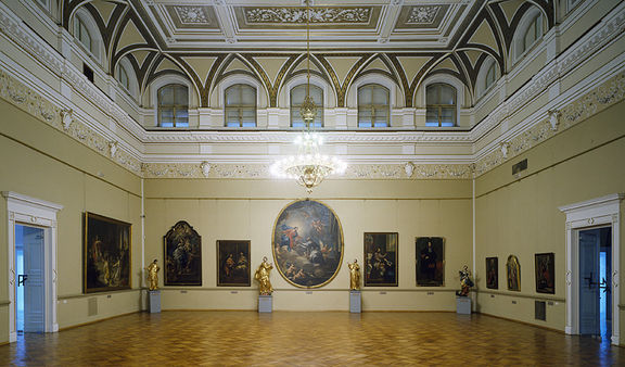 The old set up of the Baroque section of the permanent collection of the National Gallery of Slovenia, 2006. The last permanent collection reinstallation took place in 2016.