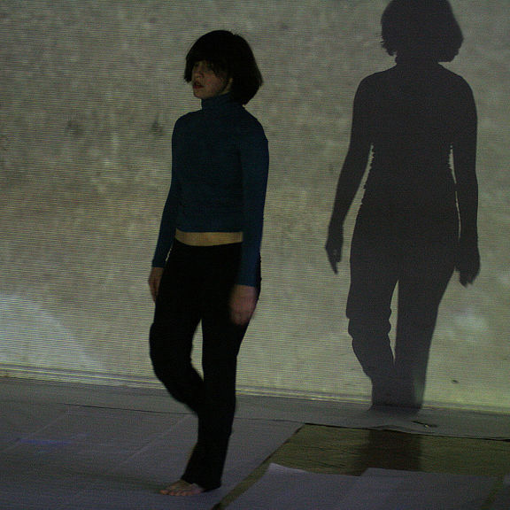 Sledi v prostoru, Plesna izba production, 2009