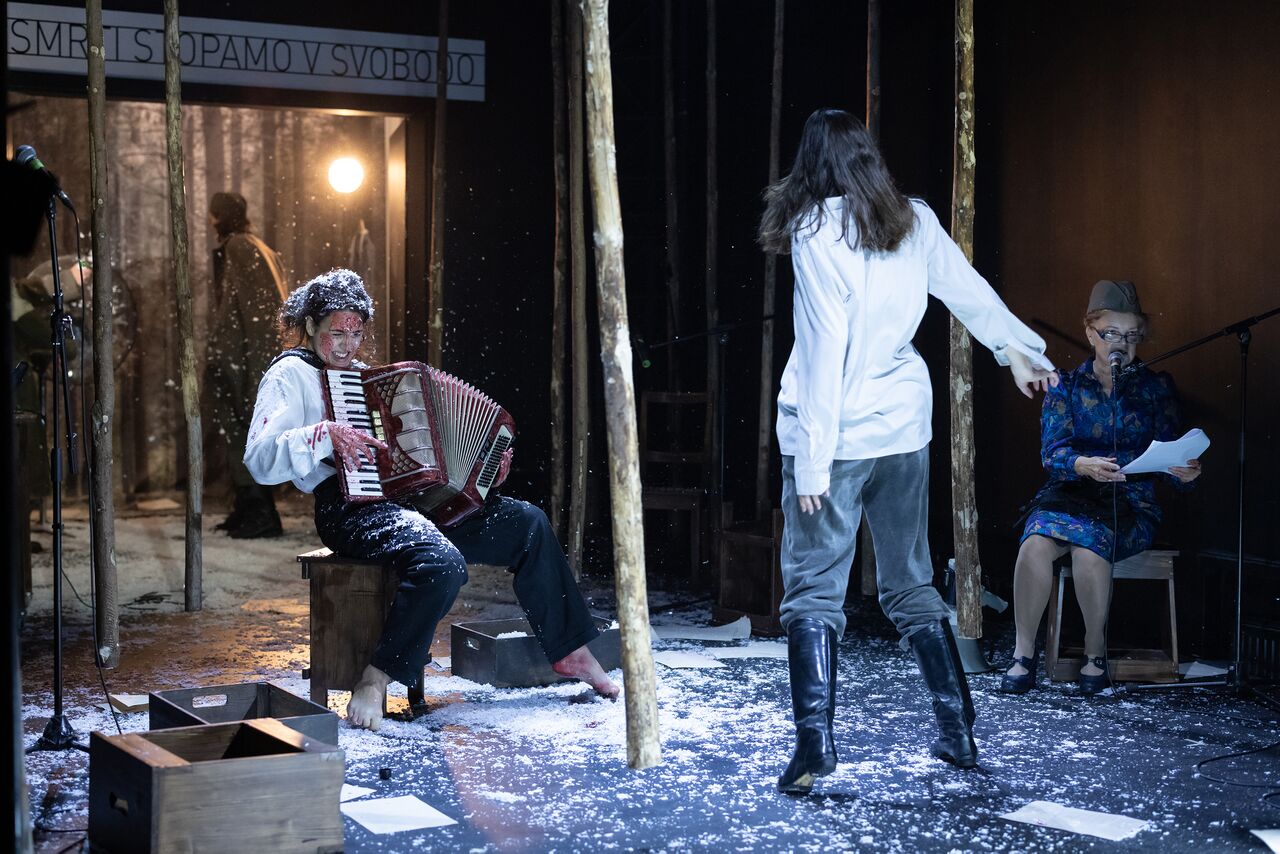 Slovene People’s Theatre (SLG) Celje 2023 An intense Scene from the play Assault Photo Jaka Babnik.jpg