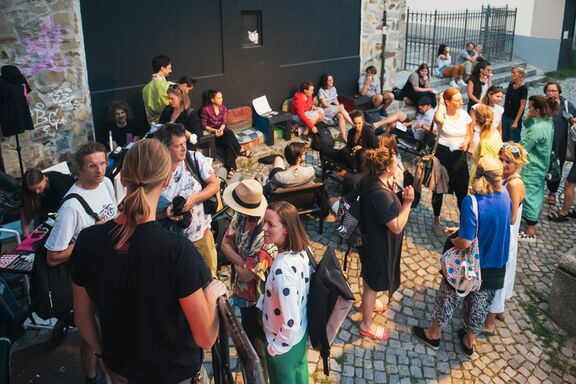 Moments before Bad Company by Vito Weis at Crossings Festival, 2021