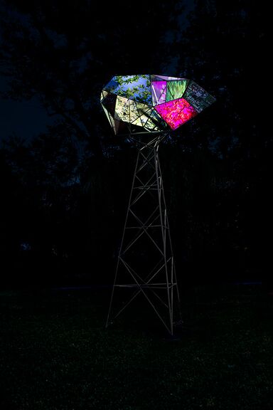 Permanent installation Tree Particle by Boštjan Drinovec at the Lighting Park, a unique park-art ambiance formed by light artistic interventions outdoors. Lighting Guerrilla Festival 2016. Author: DK