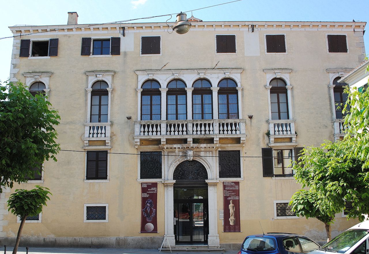 Koper Regional Museum palace Belgramoni Tacco.jpg
