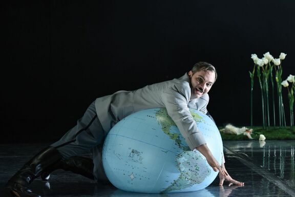 Actor Jurij Zrnec, recipient of the Gracious Comedy Awards at Days of Comedy 2023, in the play The Great Dictator (based on Charlie Chaplin's film), directed by Diego de Brea, Slovenian National Theatre Drama Ljubljana. Photo: Peter Uhan