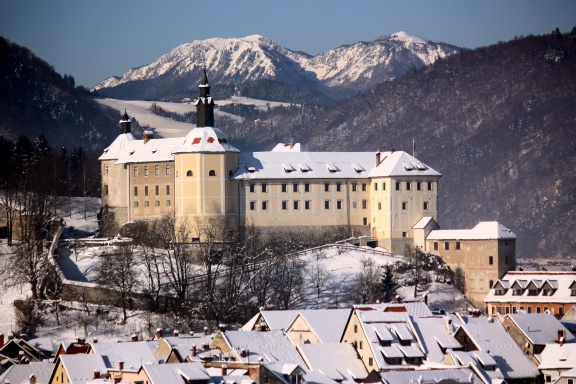 Loka Castle, Loka Museum, Škofja Loka) in winter 2012