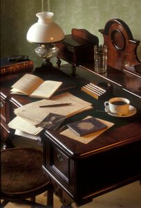 <!--LINK'" 0:841-->, 2009