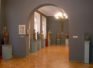 The old set up of the Middle Ages and the 16th Century part of the permanent collection of the <!--LINK'" 0:298--> in 2005. The collection was set up anew in 2013 and 2016.