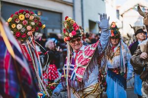 Meet traditional carnival characters: Ploughmen, <!--LINK'" 0:54--> in Ptuj, 2023. Author: Stanko Vozel