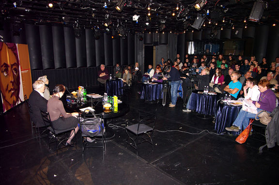 A talk with the artists at the Maribor Theatre Festival, 2009.