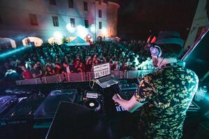 <i>Diskoloka</i> with Slovenian DJ Tomy DeClerque at the <!--LINK'" 0:674-->, <!--LINK'" 0:675--> 2022. Author: Anja Strojan