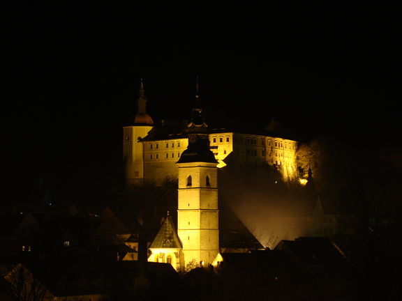 Loka Castle at night, 2007