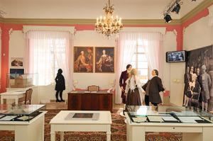 <i>Linhart's hall</i> at the <!--LINK'" 0:342-->