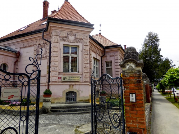 Lendava-Lendva Library in the Oskar Laubhaimer's neo-baroque villa from 1906.