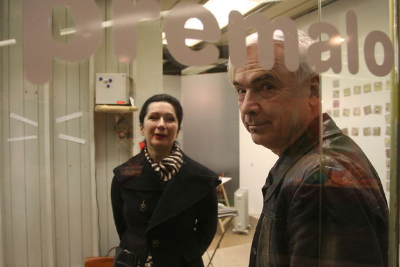 Balint Szombathy, a performer, and Zdenka Badovinac, director of Moderna galerija Ljubljana, Kapsula Gallery, 2008
