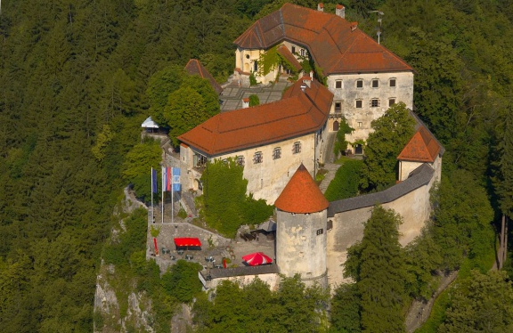 Bled Castle contains a museum, wine cellar, restaurant, printing workshop and blacksmiths forge which are both in working order demonstrating historic processes, 2007