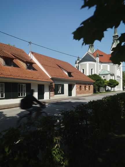 Renovated Plečnik House, house front, 2015