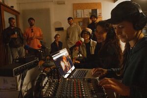 Radio <!--LINK'" 0:556--> public moment, with the artists <!--LINK'" 0:557--> and <!--LINK'" 0:558-->.