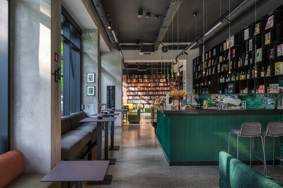 The interior of the bookshop-café Maks.