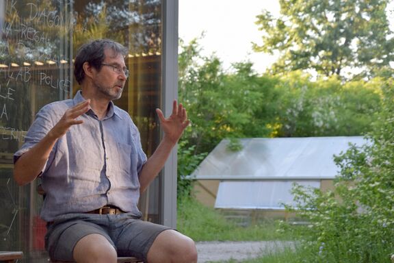 Lecture by architect Ira Zorek on the renovation of Podgrad Manor.