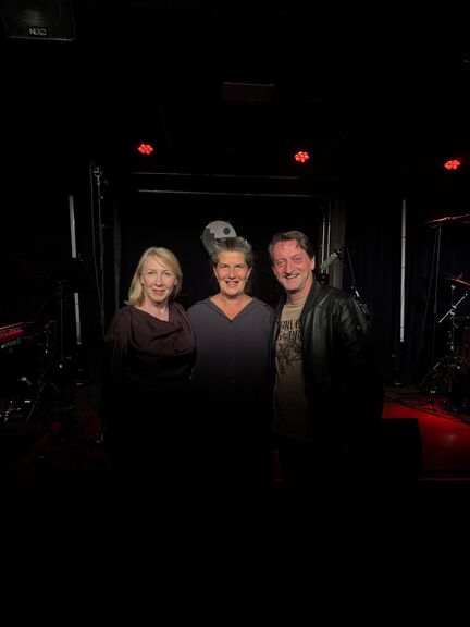 The Head of SKICA Berlin, Saša Šavel Burkart, with Kornelia Vossebein, curator of Stadtgarten Köln, and curator Bogdan Benigar at the festival "Close Up Slovenia: Jazz & Beyond" in 2026.