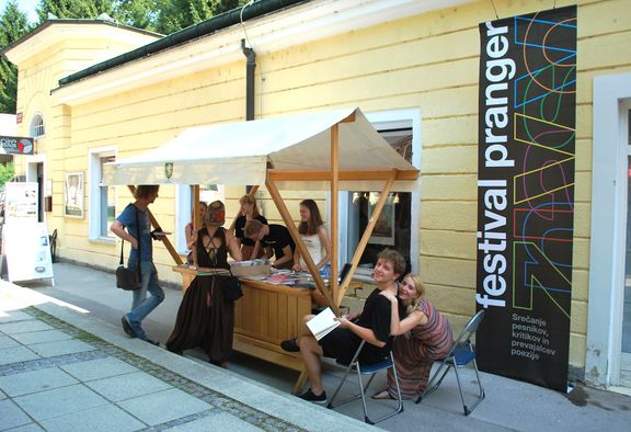 A Pranger Festival stall in front of the Ana's Gallery on the Rogaška Slatina promenade, 2015