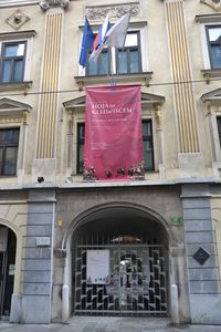 <!--LINK'" 0:15--> entrance at Mestni trg 17 in Ljubljana old town, 2015